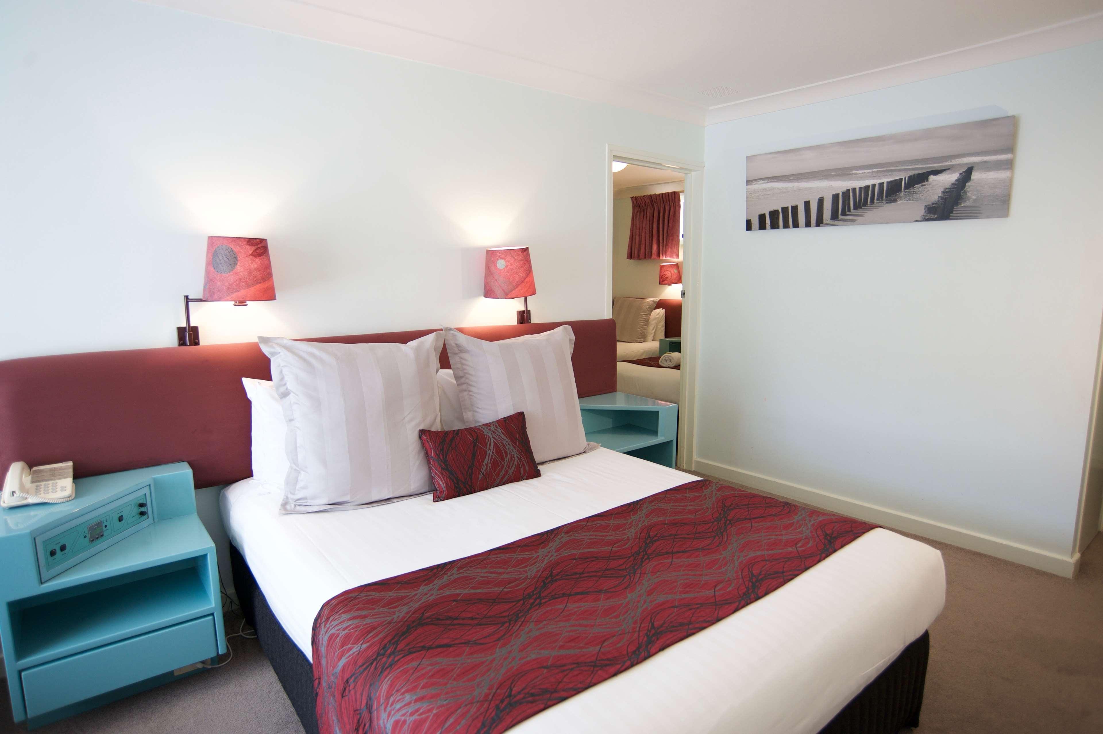 Surestay Hotel By Best Western The Clarence On Melville Albany Exterior photo