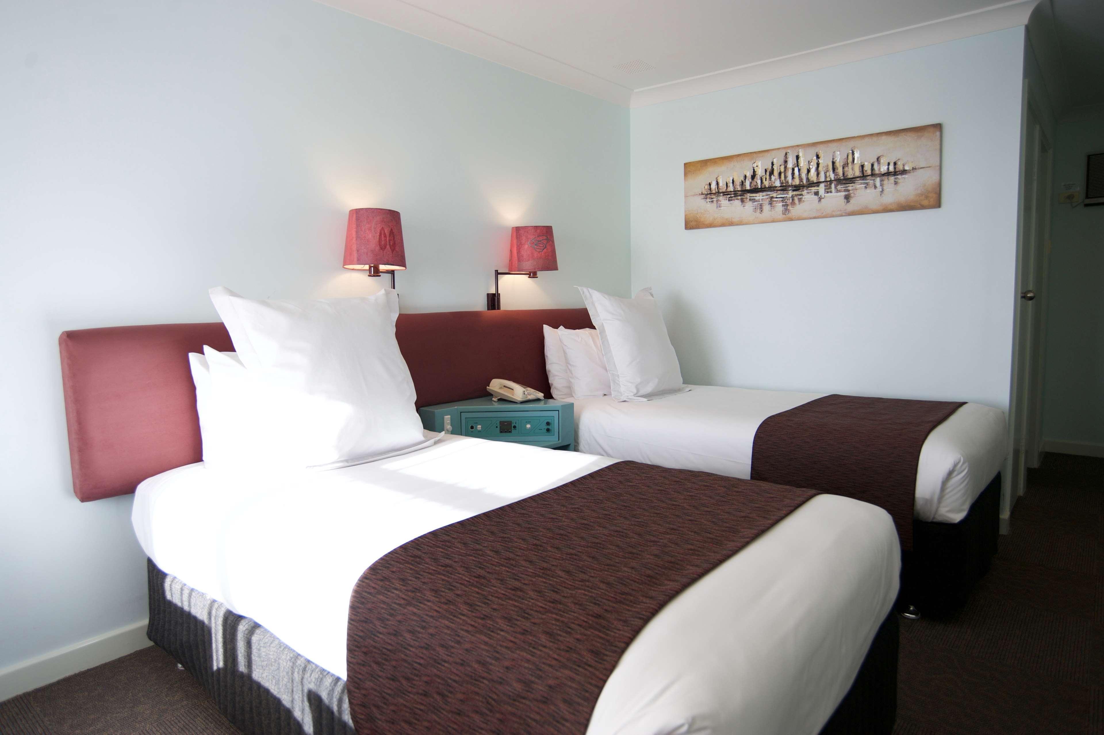 Surestay Hotel By Best Western The Clarence On Melville Albany Exterior photo